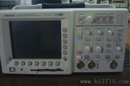示波器中的明智之選 TDS3012B——探秘東莞市科信電子儀器的高清細(xì)節(jié)